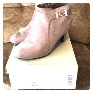 New Ankle Boots Shooties Woman’s sz 11 wide 11w